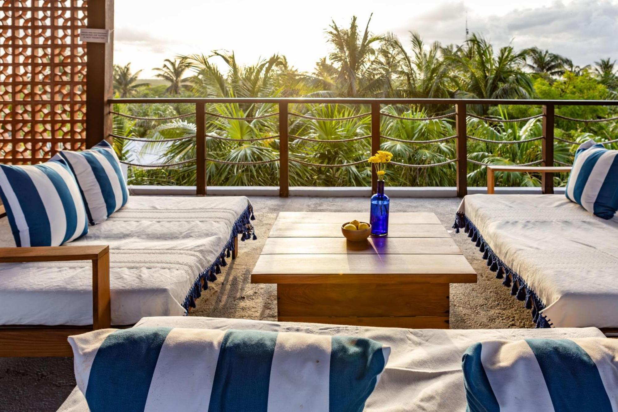 Lula Tulum, A Small Luxury Hotel Exterior photo